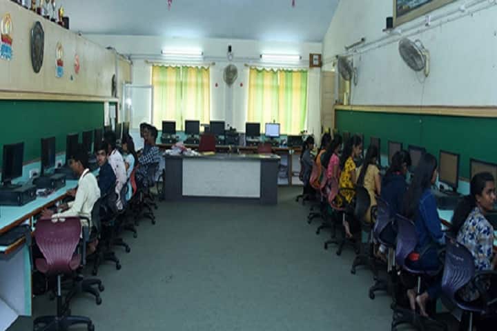 Padmashri Manibhai Desai Mahavidyalaya, Pune campus photo 3