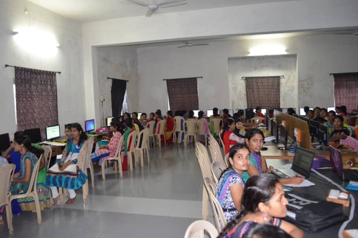 Jyothishmathi Institute of Technological Sciences, Karimnagar campus photo 3