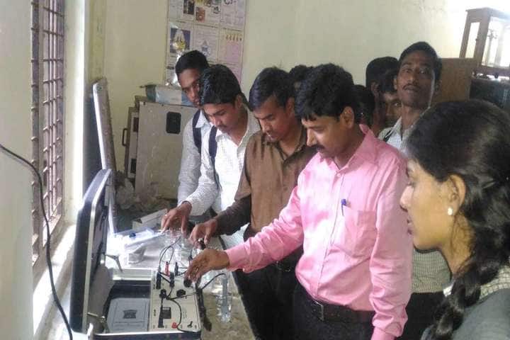 Late Pushpadevi Patil Arts and Science College, Risod campus photo 2