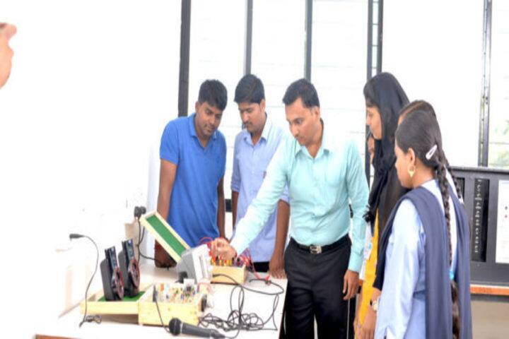 Shri Chimasaheb Jagdale Institute of Technology, Kolhapur campus photo 4
