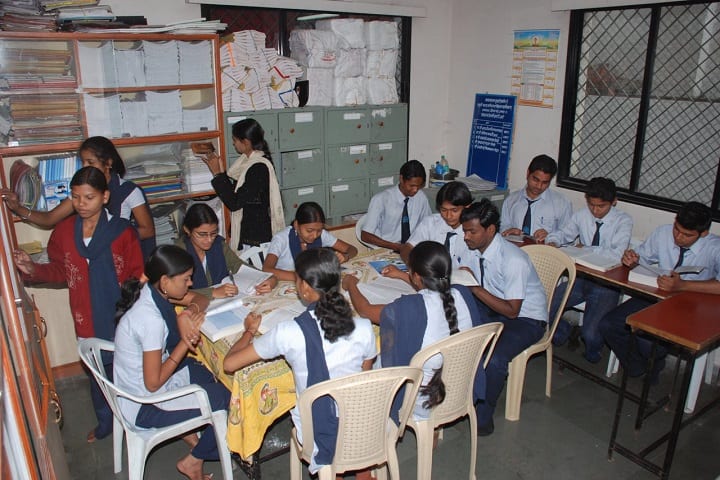 Yashwantrao Gudadhe Patil Memorial College of Arts, Commerce and Science, Nagpur campus photo 4