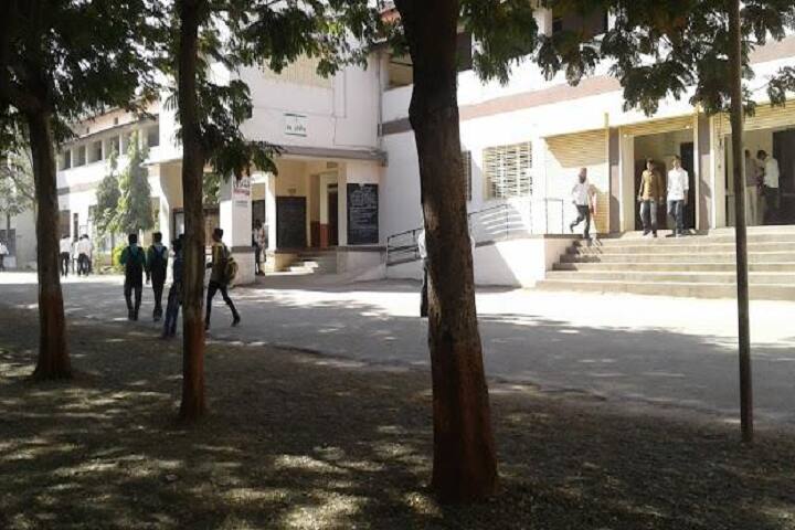 Jalgaon District Maratha Vidya Prasarak Co-Operative Society's Arts Commerce and Science College, Yawal campus photo 2