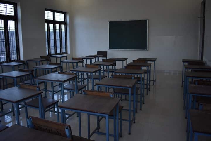 Shri Krishna Mahavidhyalaya, Sikandra campus photo 2