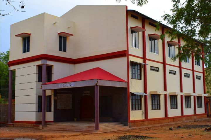 Gangavathi Bhagyamma Rural Degree College, Huvinahadagali campus photo 3