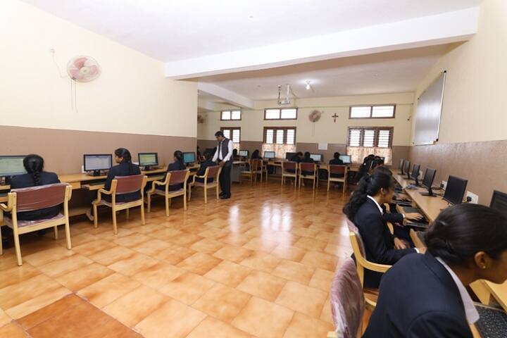 St Philomena First Grade College for Women, Hassan campus photo 4