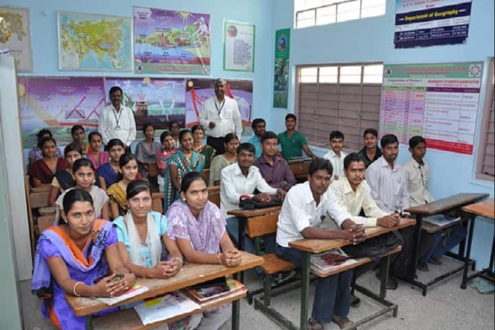 Smt SK Gandhi Arts, Amolak Science, PH Gandhi Commerce College, Kada campus photo 5