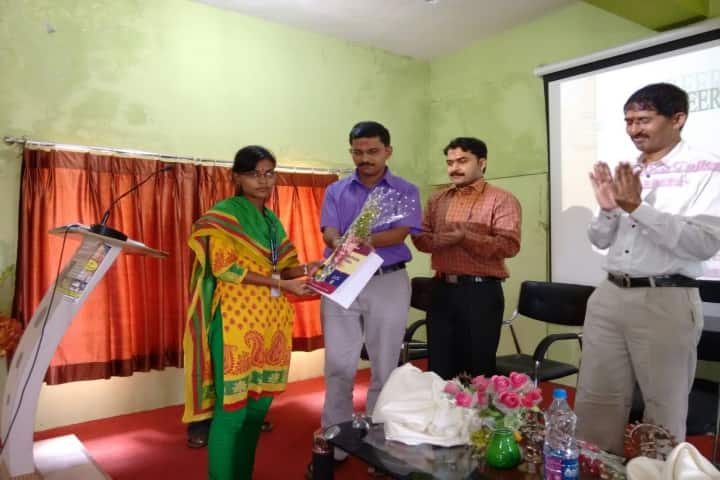 Sharadchandra Arts Science and Commerce College, Naigaon campus photo 6