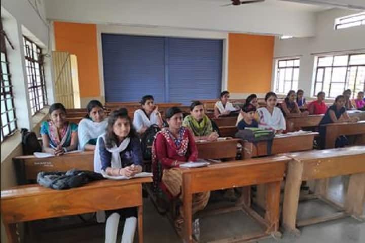 AA Patil College of Arts and Commerce for Women, Chikodi campus photo 2