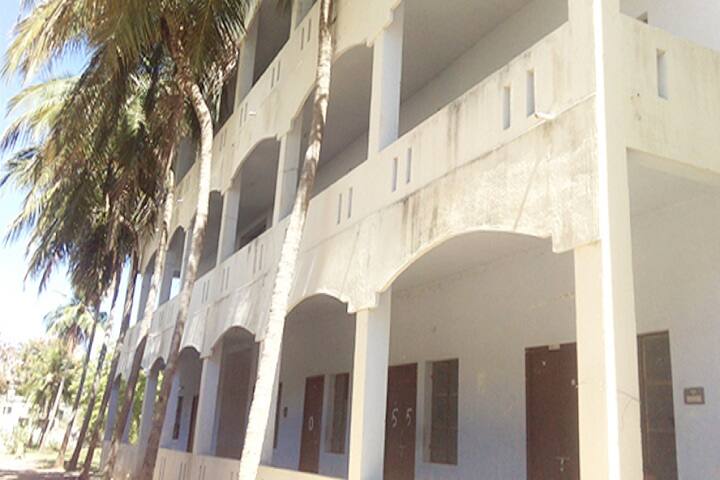 Saraswathi Velu College of Engineering, Vellore campus photo 4