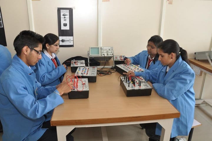 Bells Institute of Management and Technology, Shimla campus photo 5