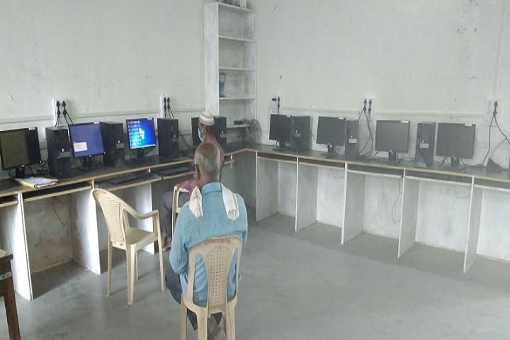 Sau Sushilamai Kale Arts, Commerce and Science College, Gautamnagar campus photo 5
