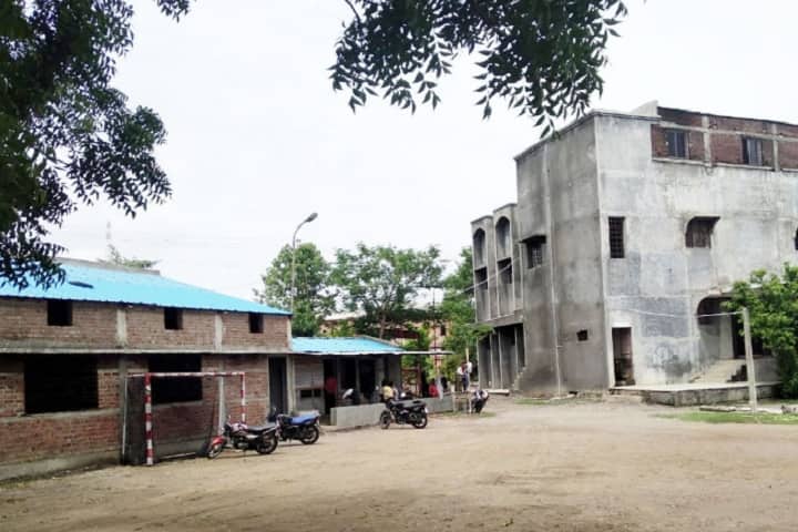 Shriram Kala Mahila Mahavidyalaya, Dhamangaon Rly campus photo 6