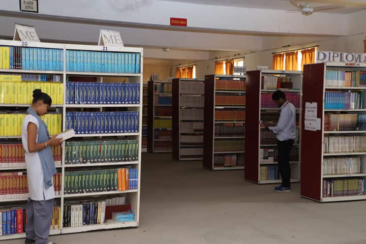 Oriental Engineering College, Jabalpur campus photo 4