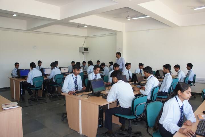 Indraprastha Institute of Technology, JP Nagar campus photo 6