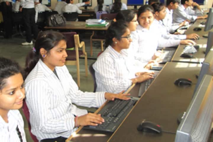 Maharishi Arvind College of Engineering and Technology, Kota campus photo 3