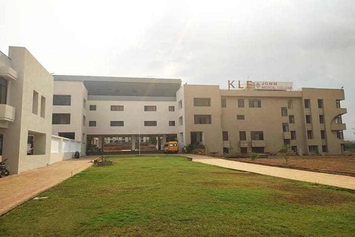 Jagadguru Gangadhar Mahaswamigalu Moorsavirmath Medical College, Hubli campus photo 2