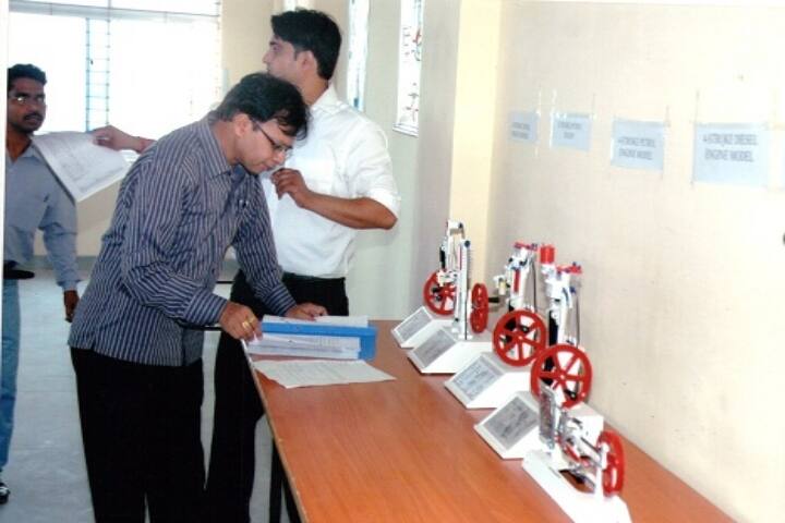 Hindustan Institute of Technology Science and Management, Gwalior campus photo 5