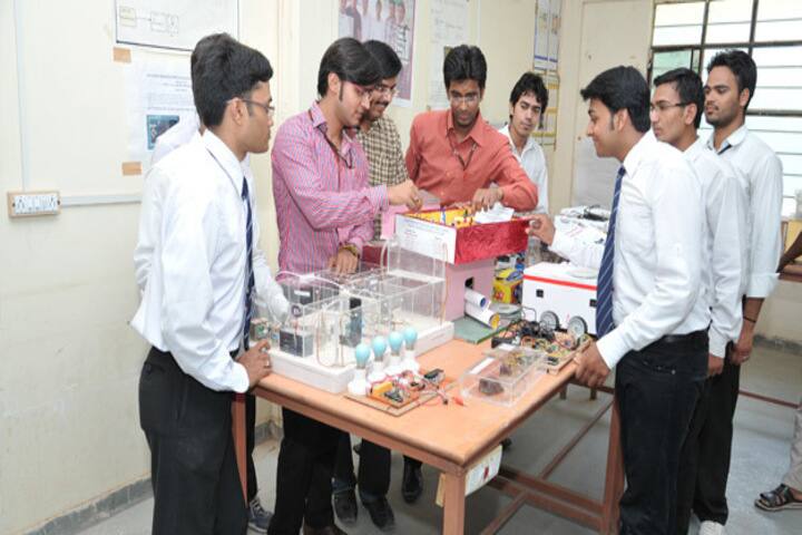 Marwar Engineering College and Research Centre, Jodhpur campus photo 6
