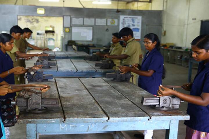 Pavendar Bharathidasan Institute of Information Technology, Tiruchirappalli campus photo 6