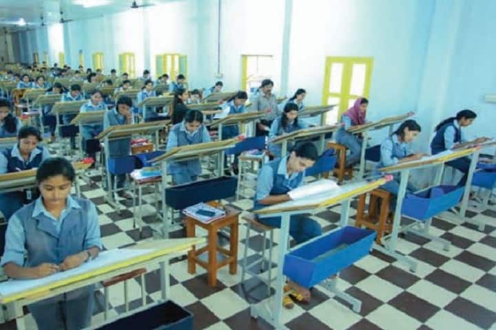 KR Gouri Amma College of Engineering, Alappuzha campus photo 3