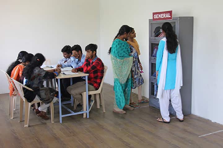 SRM Trichy Arts and Science College, Tiruchirappalli campus photo 2