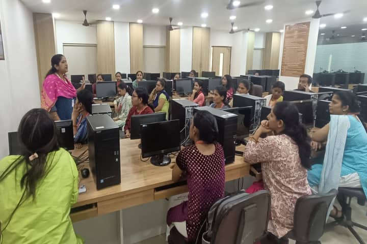 Saket Gyanpeeth's Saket College of Education, Thane campus photo 2