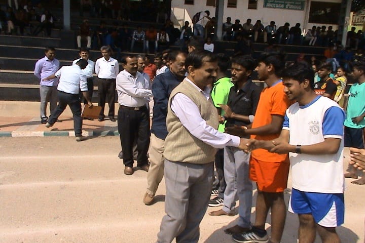 Visveswarapura College of Arts and Commerce, Bengaluru campus photo 2