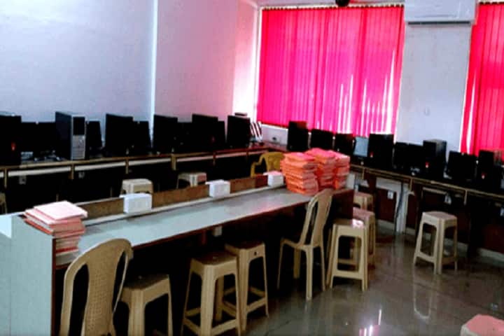 RR International College of Commerce and Science, Mumbai campus photo 3
