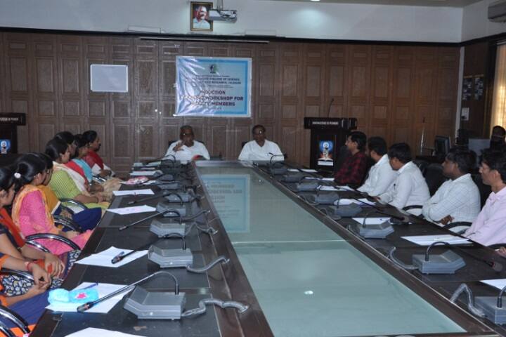 KCE Society's Post Graduate College of Science, Technology and Research, Jalgaon campus photo 3