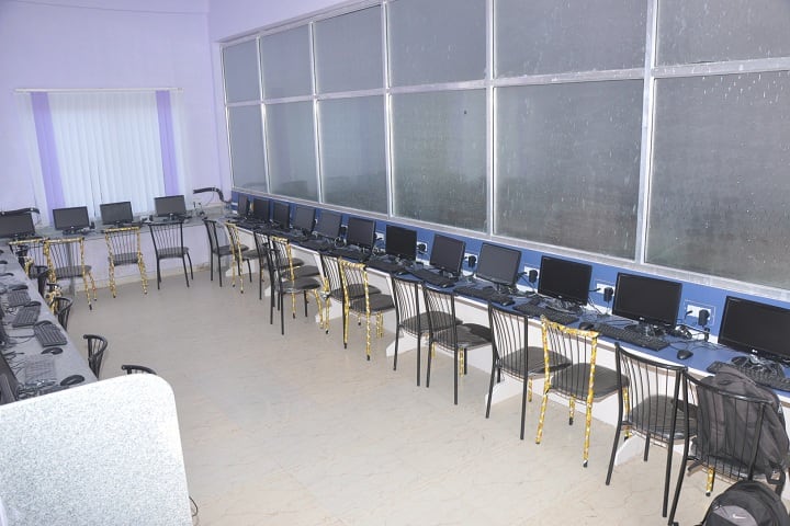SDNCRES's Late Narayandas Bhawandas Chhabada Institute of Engineering and Technology, Satara campus photo 4