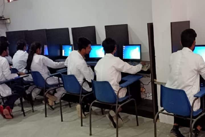 Qadar Ahmad Khan College of Pharmacy, Lucknow campus photo 2