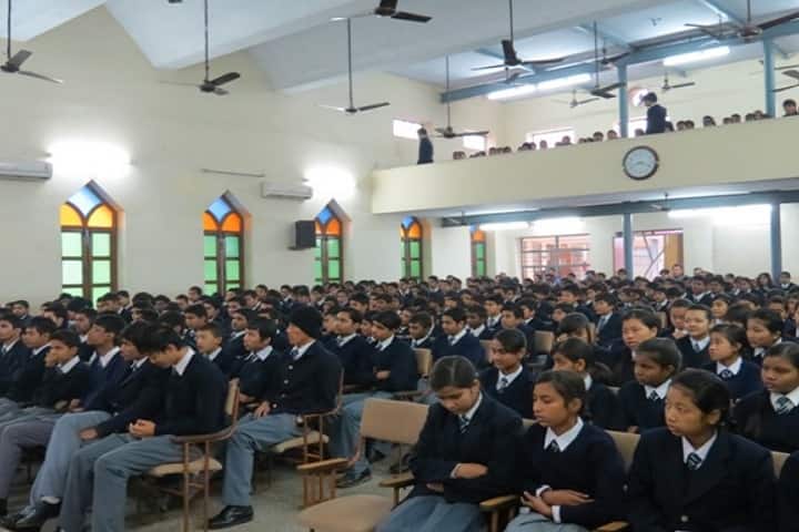 Smt Shanti Chauhan Smarak Degree College, Rampur campus photo 6