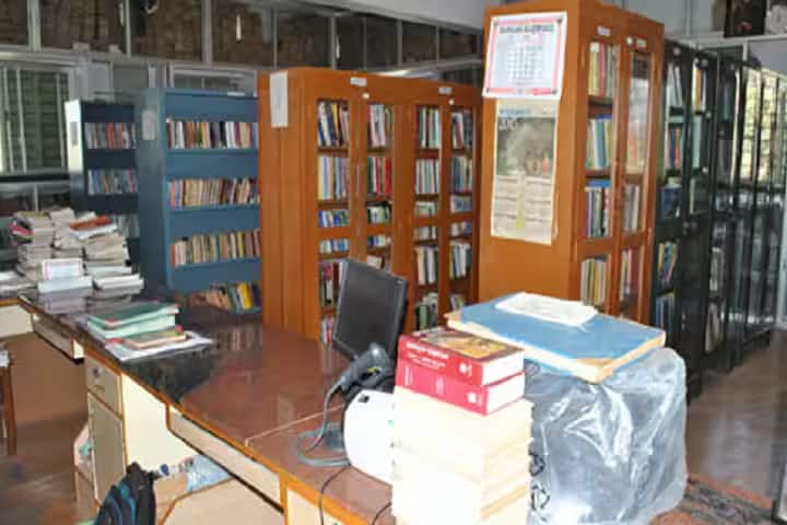HK Veeranna Gowdh First Grade College, Maddur campus photo 3