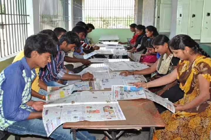 HK Veeranna Gowdh First Grade College, Maddur campus photo 4