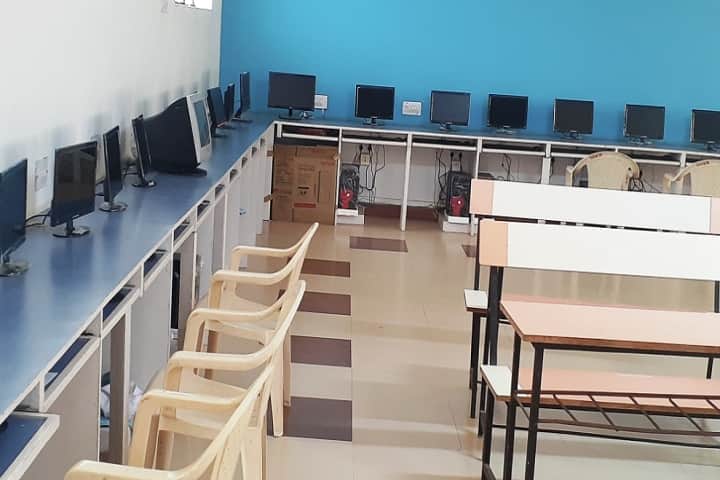 Indra Bahu Uddeshiya Mahila Vikas Sanstha's Gandhigram College, Wardha campus photo 3