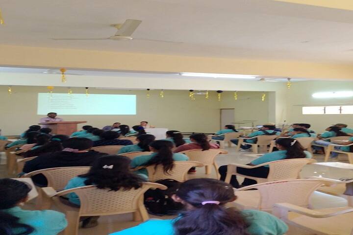 Indra Bahu Uddeshiya Mahila Vikas Sanstha's Gandhigram College, Wardha campus photo 5