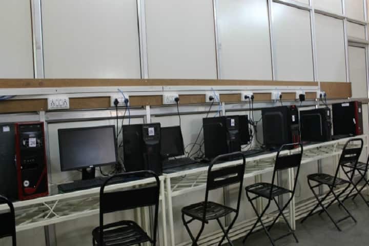 Mahatma Phule Education Society's College of Arts Commerce and Management, Mumbai campus photo 5