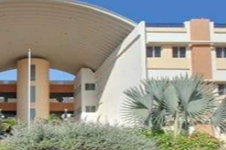 Smt KB Shah Vadi Vihar Science College, Surendranagar campus photo 2