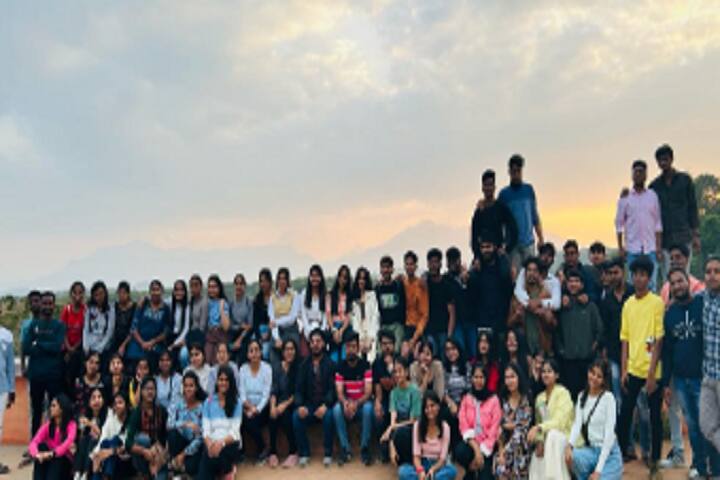 Sri Maata Degree College, Hospet campus photo 5