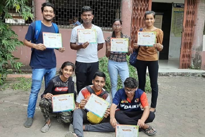 Matushri Pushpaben Vinubhai Valia College of Commerce, Mumbai campus photo 3