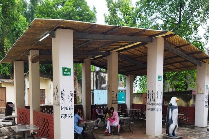 Raghunath Girl's Post Graduate College, Meerut campus photo 3