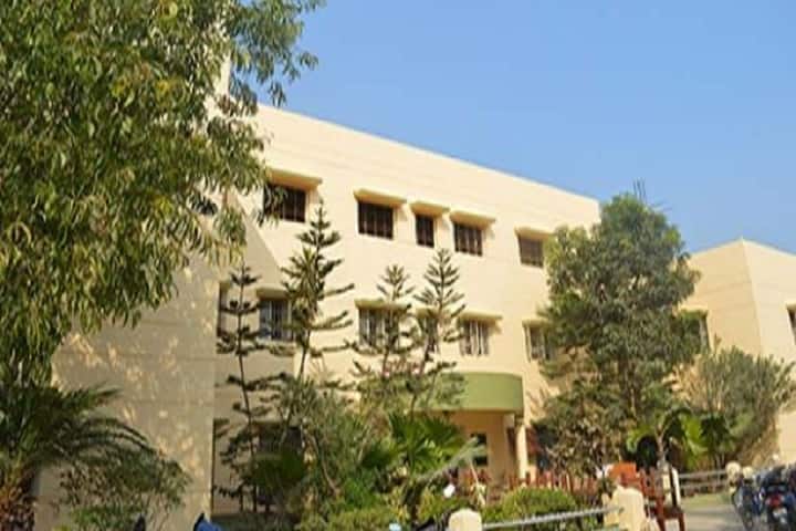 Purnidevi Chowdhury Girls College, Birbhum campus photo 2