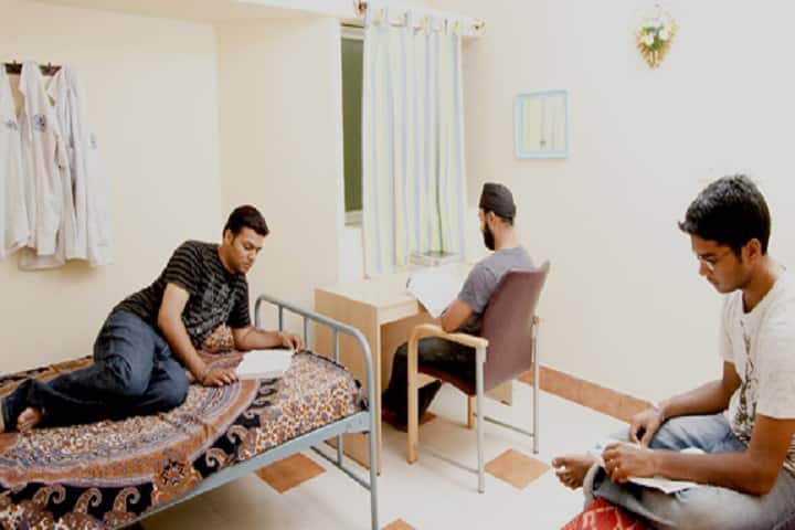 Rajarajeswari College of Physiotherapy, Bengaluru campus photo 3