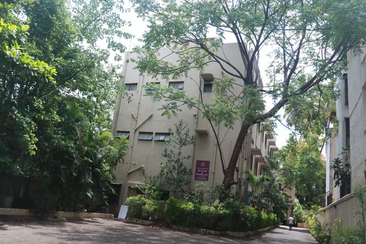 MES College of Performing Arts, Pune campus photo 2