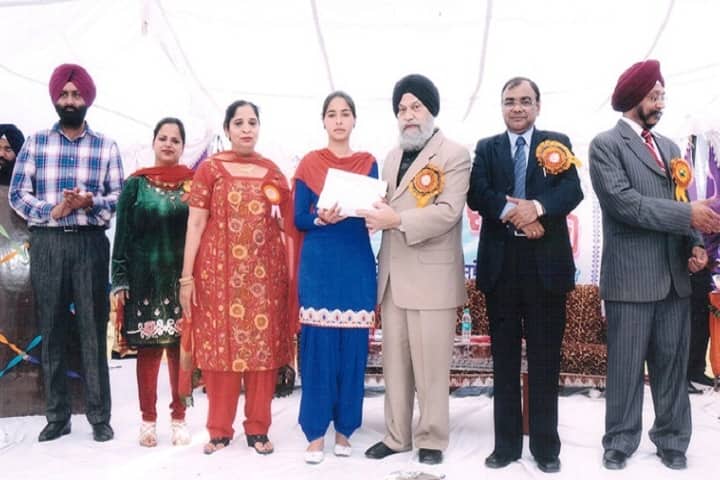 University College, Miranpur campus photo 2