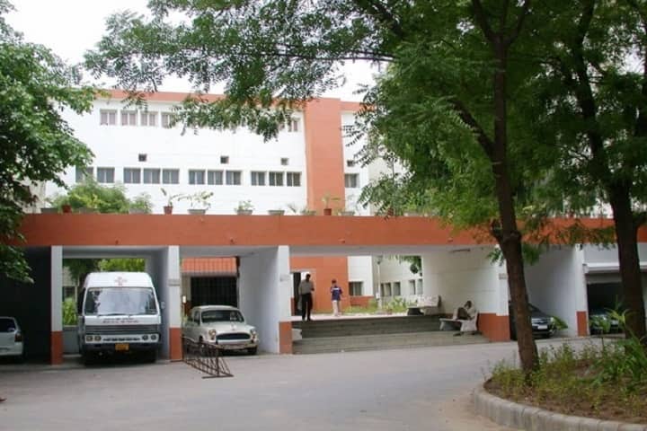 Smt NHL Municipal Medical College, Ahmedabad campus photo 6
