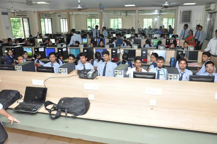 Priyadarshini Bhagwati College of Engineering, Nagpur campus photo 2