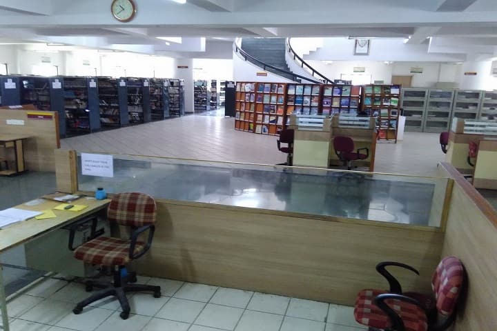 Priyadarshini Bhagwati College of Engineering, Nagpur campus photo 3