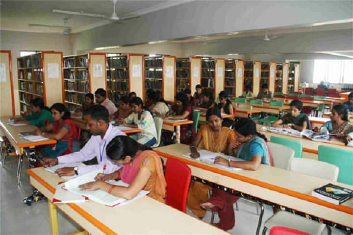 MES's Pillais College of Education and Research, Chembur campus photo 4
