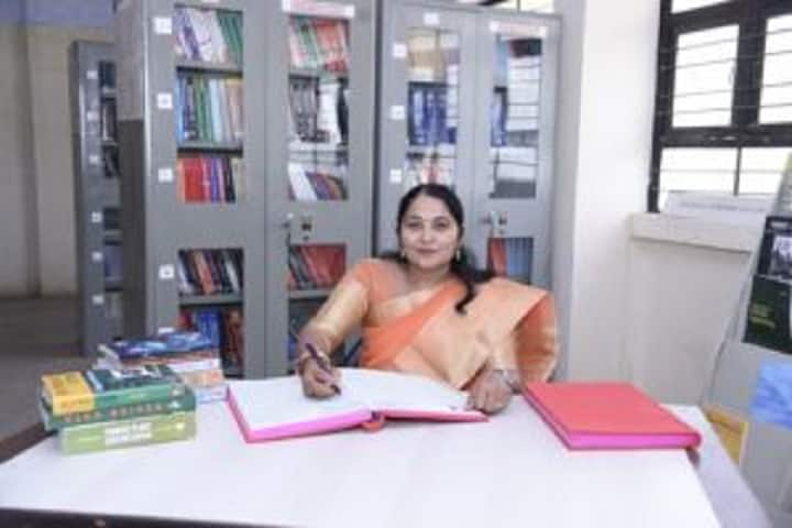 Pune Vidyarthi Griha's College of Engineering and SS Dhamankar Institute of Management, Nashik campus photo 6